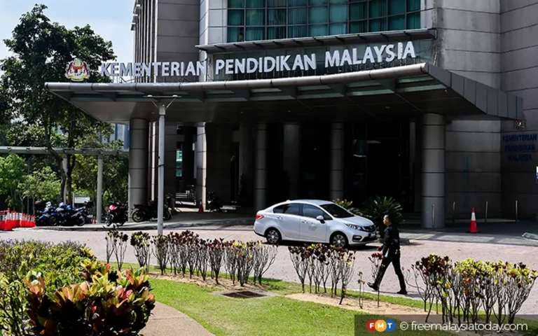 Kumpulan pelajar UM kritik dasar ‘flip-flop’ matrikulasi