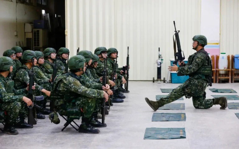 Taiwan kicks off military drills in face of China threat